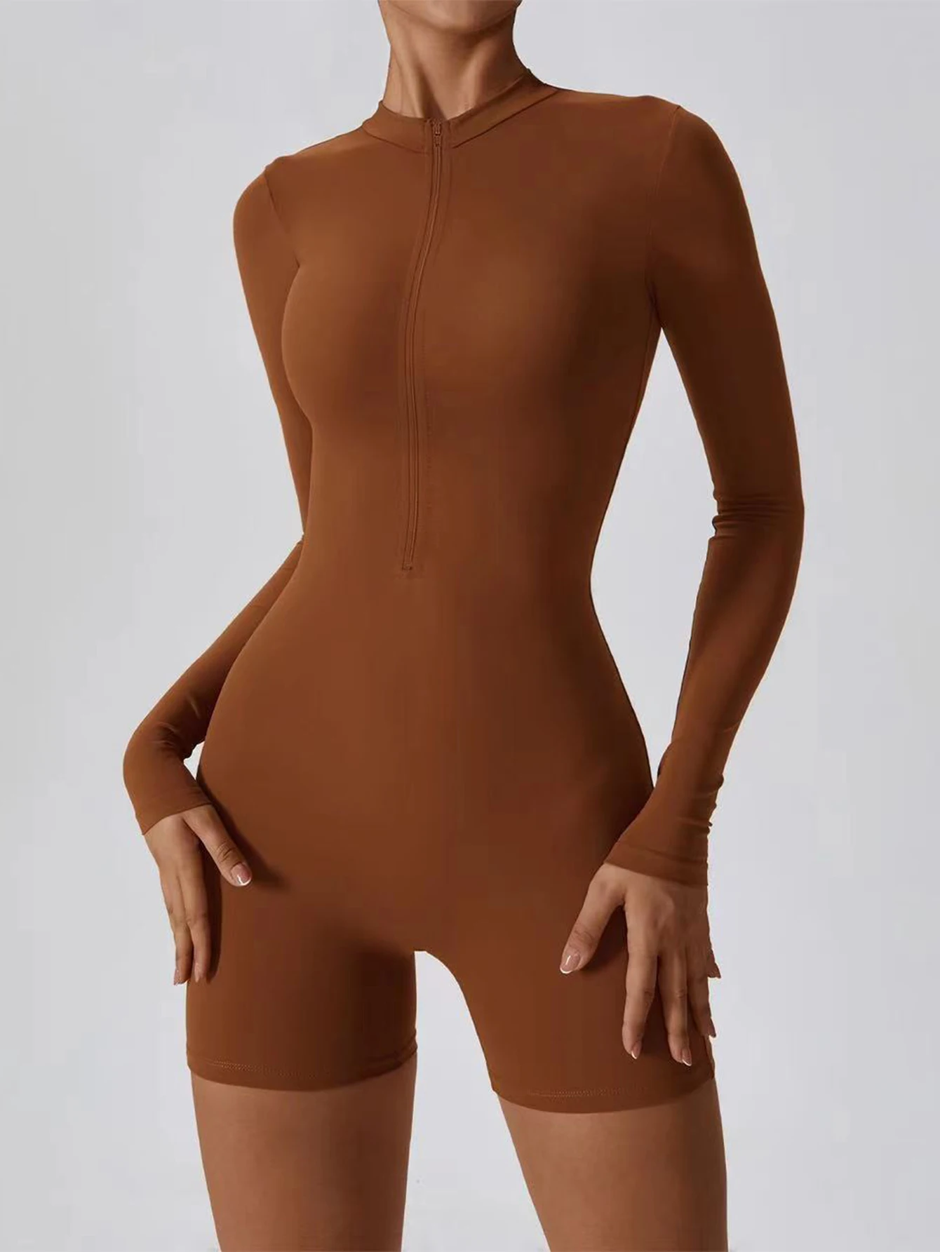 Осенние комбинезоны 2025 г., женские шикарные однотонные спортивные комбинезоны на молнии с длинными рукавами и круглым вырезом, облегающие спортивные комбинезоны
Осенние комбинезоны 2025 г., женские шикарные однотонные спортивные комбинезоны на молнии с длинными рукавами и круглым вырезом, облегающие спортивные комбинезоны