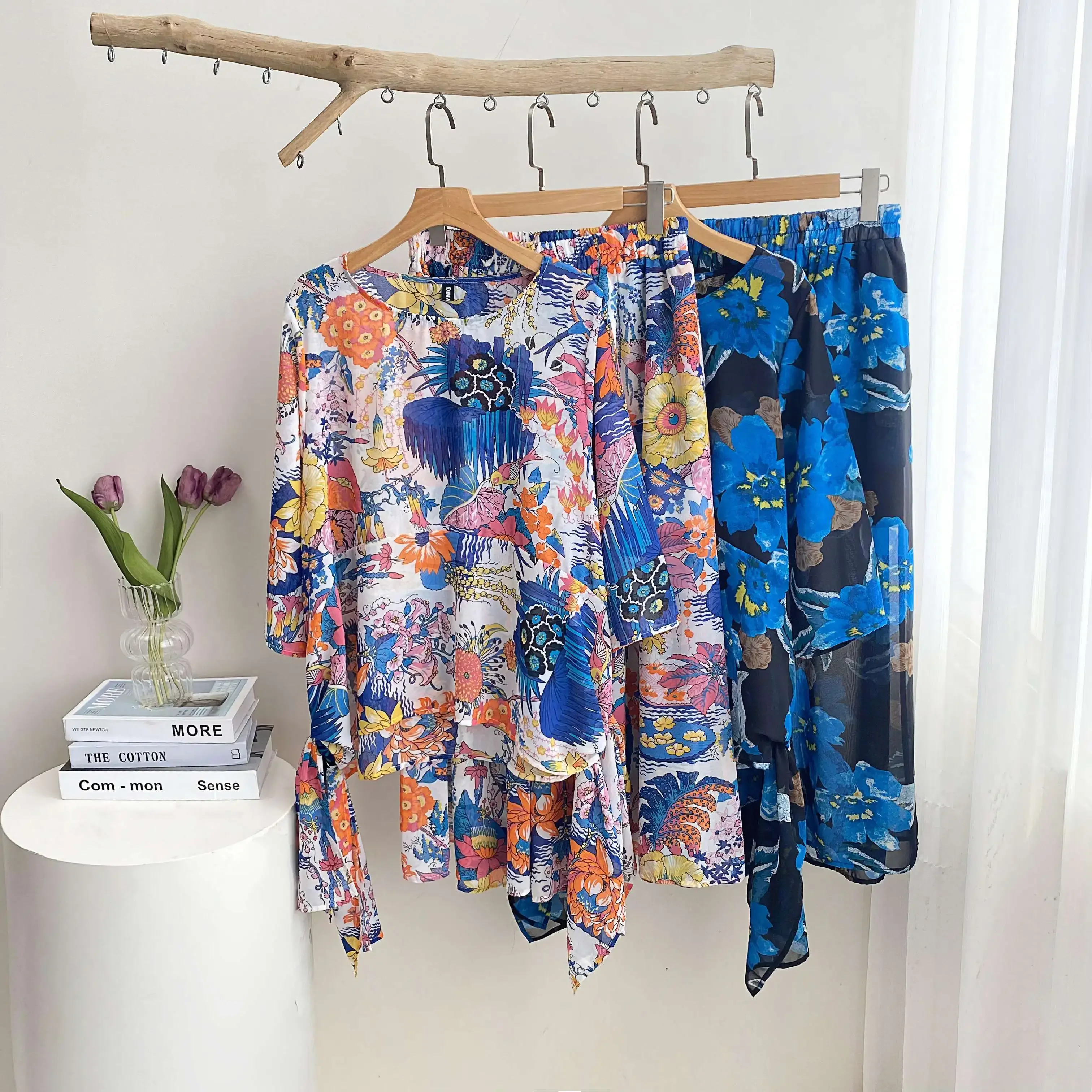 DIMANAF 2024 Summer Two Piece Set Suit Plus Size Women Chiffon Vinatge Print Elegant Lady Tops Loose Pants Female Suit Summer
DIMANAF 2024 Summer Two Piece Set Suit Plus Size Women Chiffon Vinatge Print Elegant Lady Tops Loose Pants Female Suit Summer