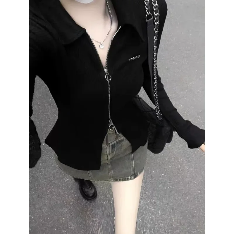 Black Shirt Korean Style Women's Blouse Streetwear Long Sleeve Zipper Top Girl Slim Elegant Chic Gyaru Harajuku Fashion
Black Shirt Korean Style Women's Blouse Streetwear Long Sleeve Zipper Top Girl Slim Elegant Chic Gyaru Harajuku Fashion