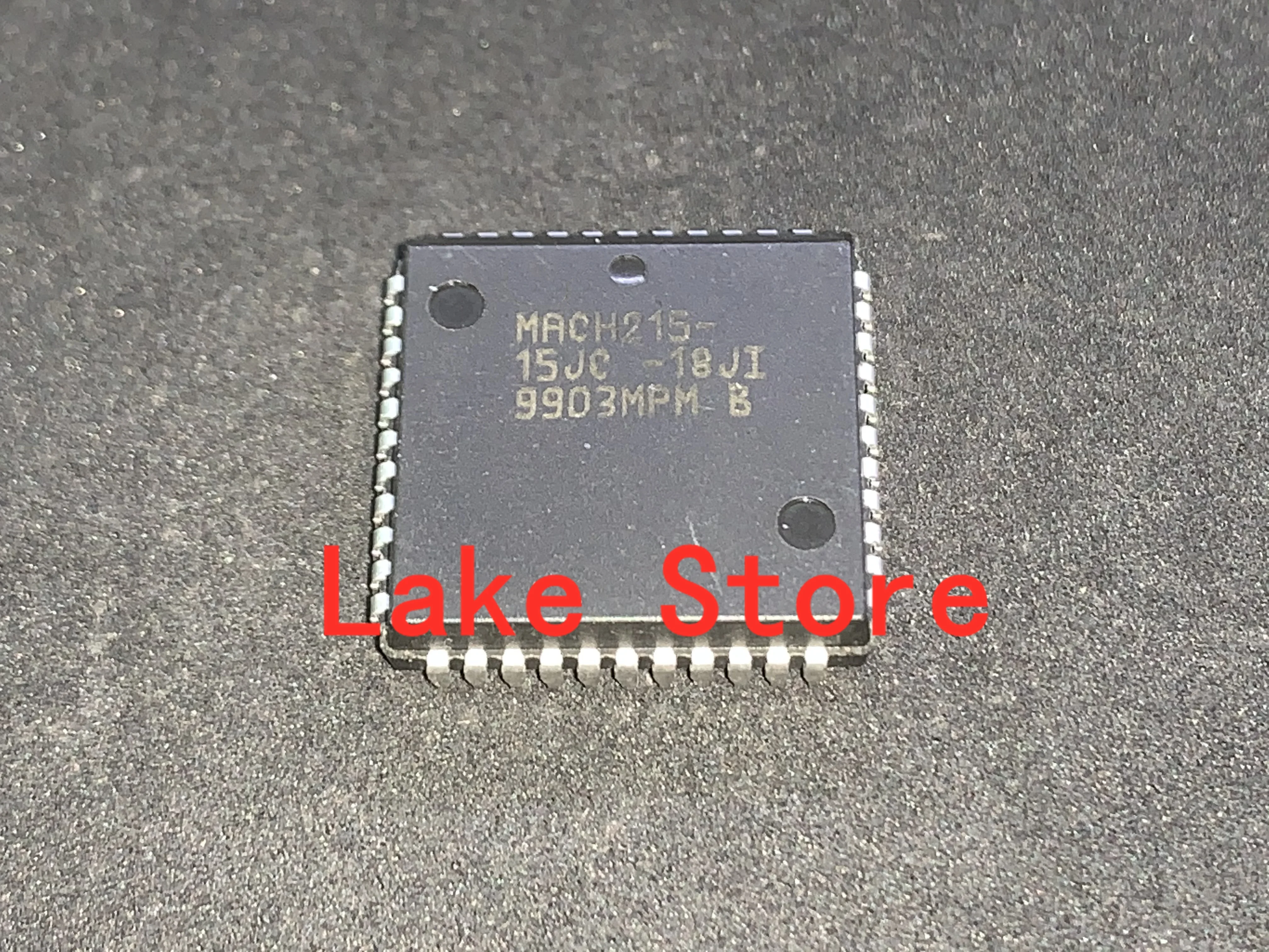 5 шт./лот MACH215-18JI MACH215-15JH MACH215 PLCC
5 шт./лот MACH215-18JI MACH215-15JH MACH215 PLCC