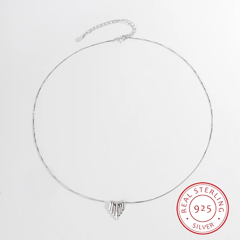 Simple and Versatile Authentic S925 Silver Irregular Fan-shaped Tassel Long Clavicle Chain Valentine's Day Gift
Simple and Versatile Authentic S925 Silver Irregular Fan-shaped Tassel Long Clavicle Chain Valentine's Day Gift