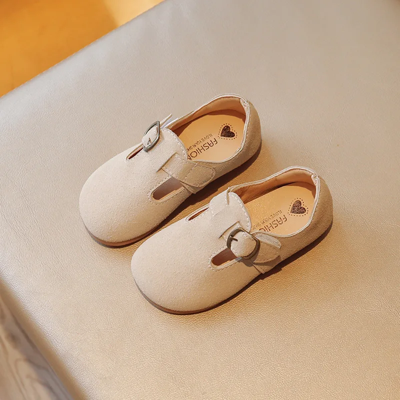 Детская кожаная удобная прогулочная обувь без шнуровки на плоской подошве, устойчивая поддержка весенней уличной повседневной обуви
Детская кожаная удобная прогулочная обувь без шнуровки на плоской подошве, устойчивая поддержка весенней уличной повседневной обуви