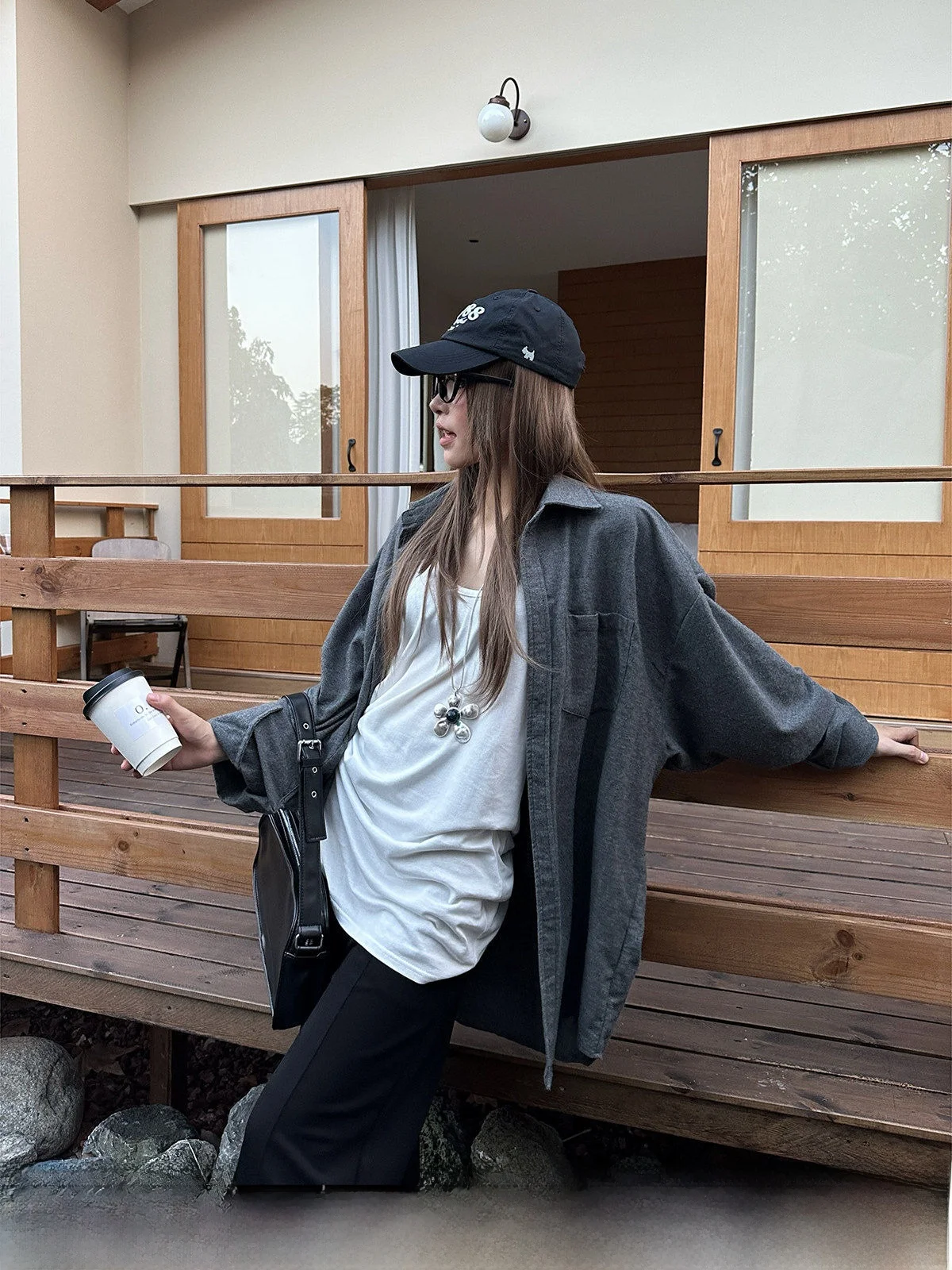 GOGOBURN American Retro Waed Distred ey Denim irt Women's Autumn 2026 Small Design Sense Top Loose Fit Long Sve
GOGOBURN American Retro Waed Distred ey Denim irt Women's Autumn 2026 Small Design Sense Top Loose Fit Long Sve