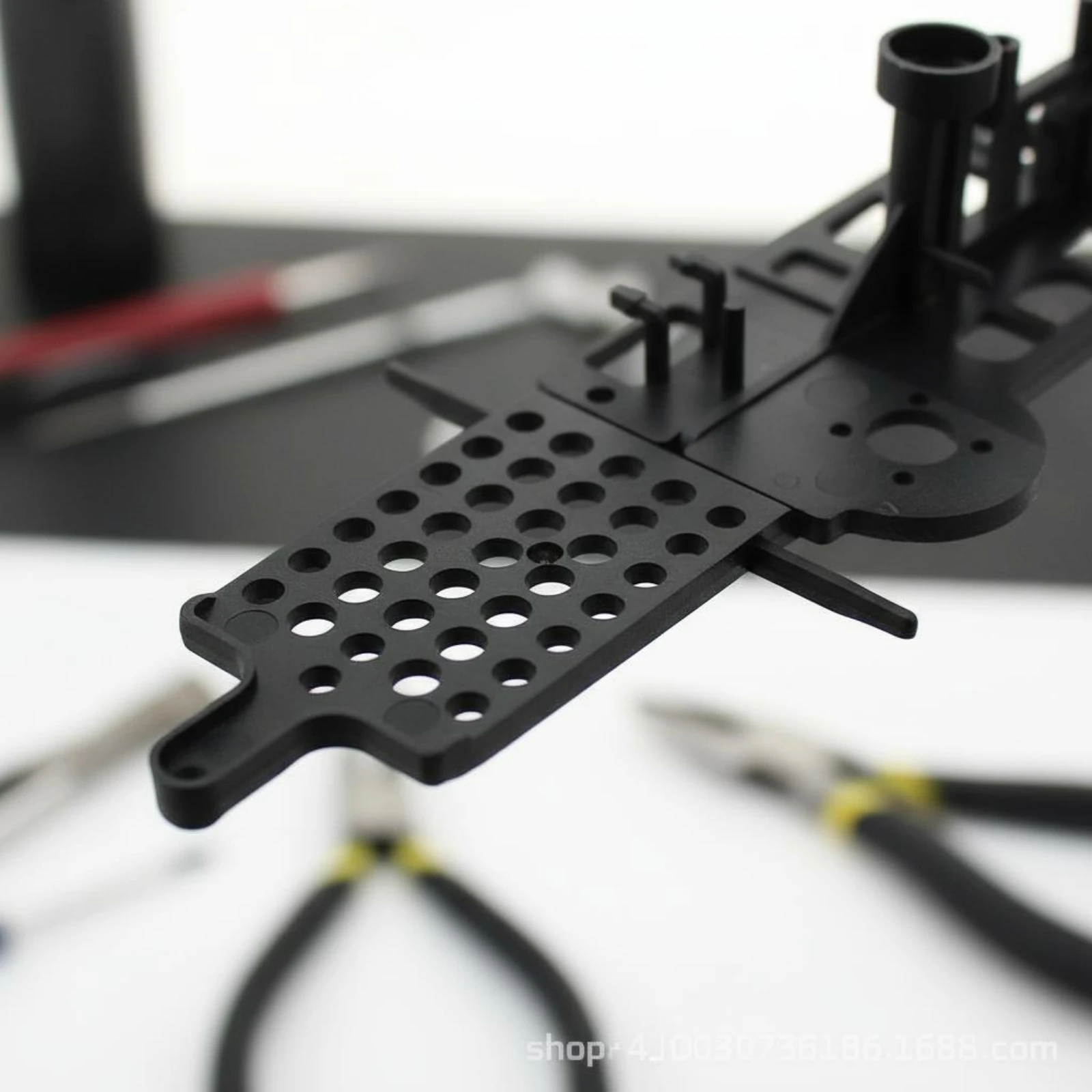 Helicopter Base Assembly Lightweight RC Helicopter Frame Hobby Parts for Repair
Helicopter Base Assembly Lightweight RC Helicopter Frame Hobby Parts for Repair