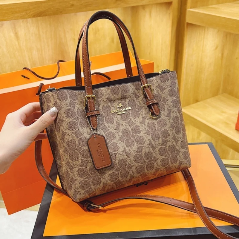 Elegant Women's Underarm Bag Hot Popular Ladies Shoulder Bag PU Leather Luxury Handbag Ladies Bag Designer Crossbody Bag
Elegant Women's Underarm Bag Hot Popular Ladies Shoulder Bag PU Leather Luxury Handbag Ladies Bag Designer Crossbody Bag