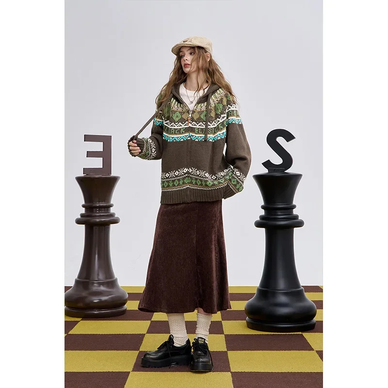ELFSACK Christmas Casual Zip Hooded Sweater For Woman
ELFSACK Christmas Casual Zip Hooded Sweater For Woman