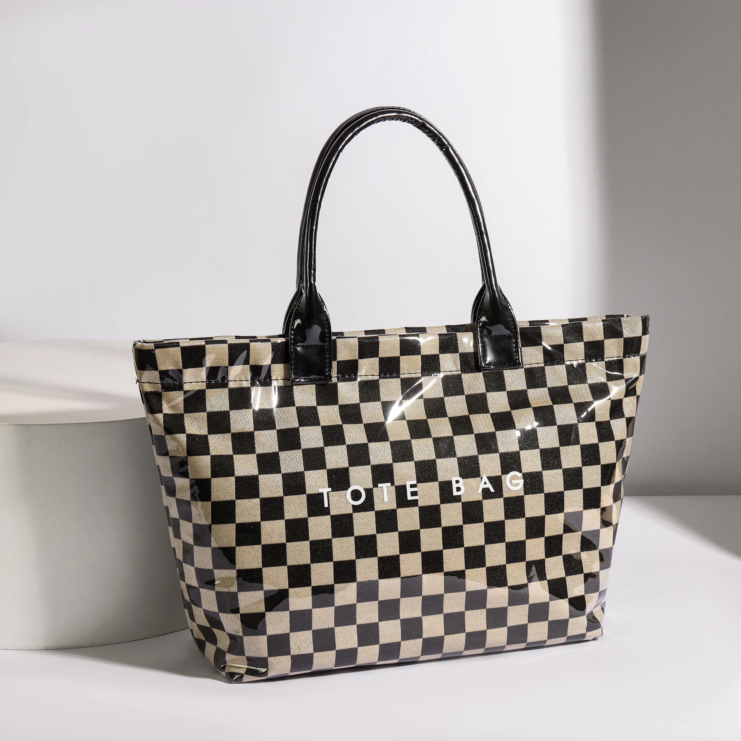 Lightweight Striped Tote Bag High Value Commuting Handbag Large Capacity Portable Travel Shoulder Bag for Women сумка женская
Lightweight Striped Tote Bag High Value Commuting Handbag Large Capacity Portable Travel Shoulder Bag for Women сумка женская