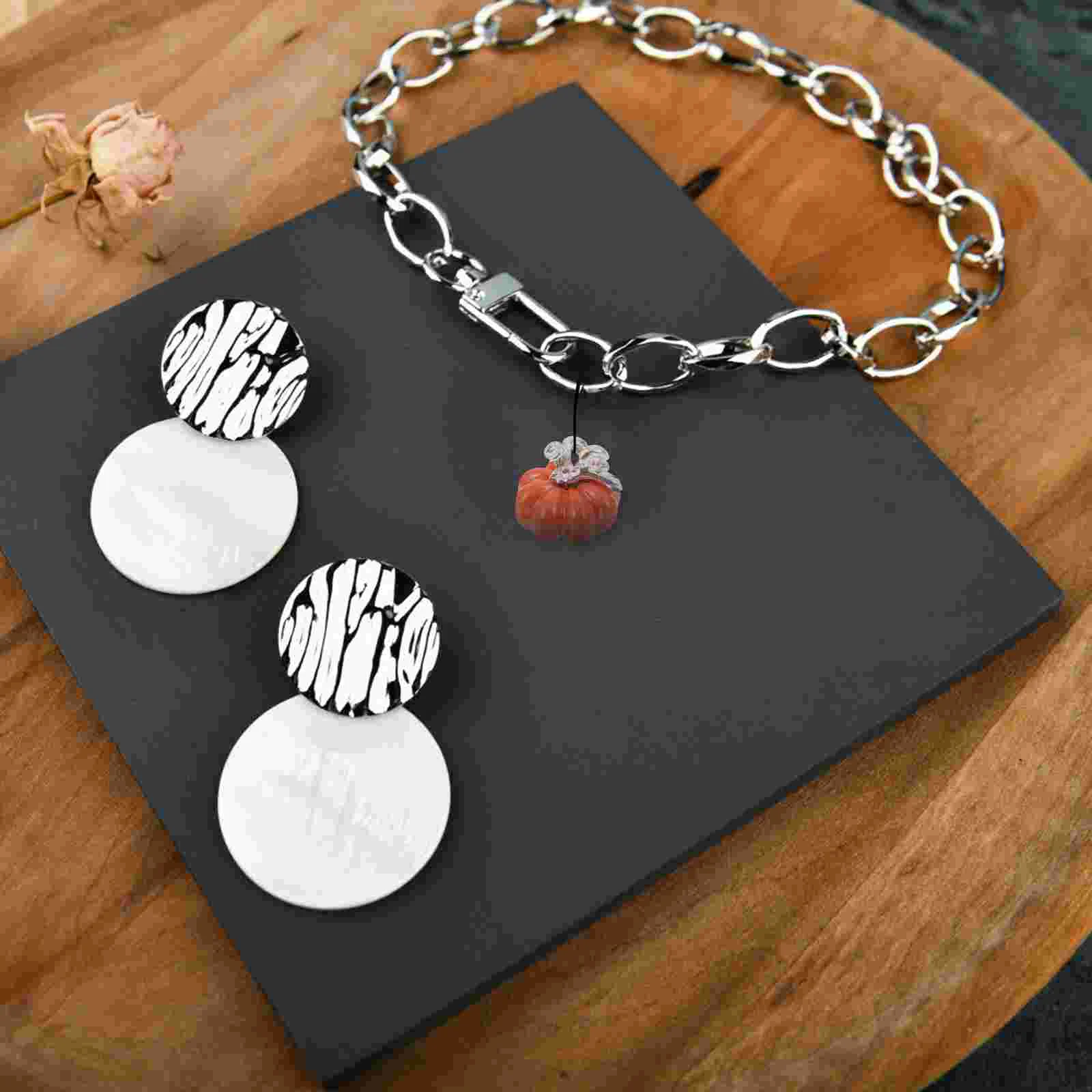 20 Pcs Pumpkin Pendant Charms Birthday Gift DIY Jewelry Accessories Decor Halloween Party Supplies Alloy Keychain 3D Pendants
20 Pcs Pumpkin Pendant Charms Birthday Gift DIY Jewelry Accessories Decor Halloween Party Supplies Alloy Keychain 3D Pendants