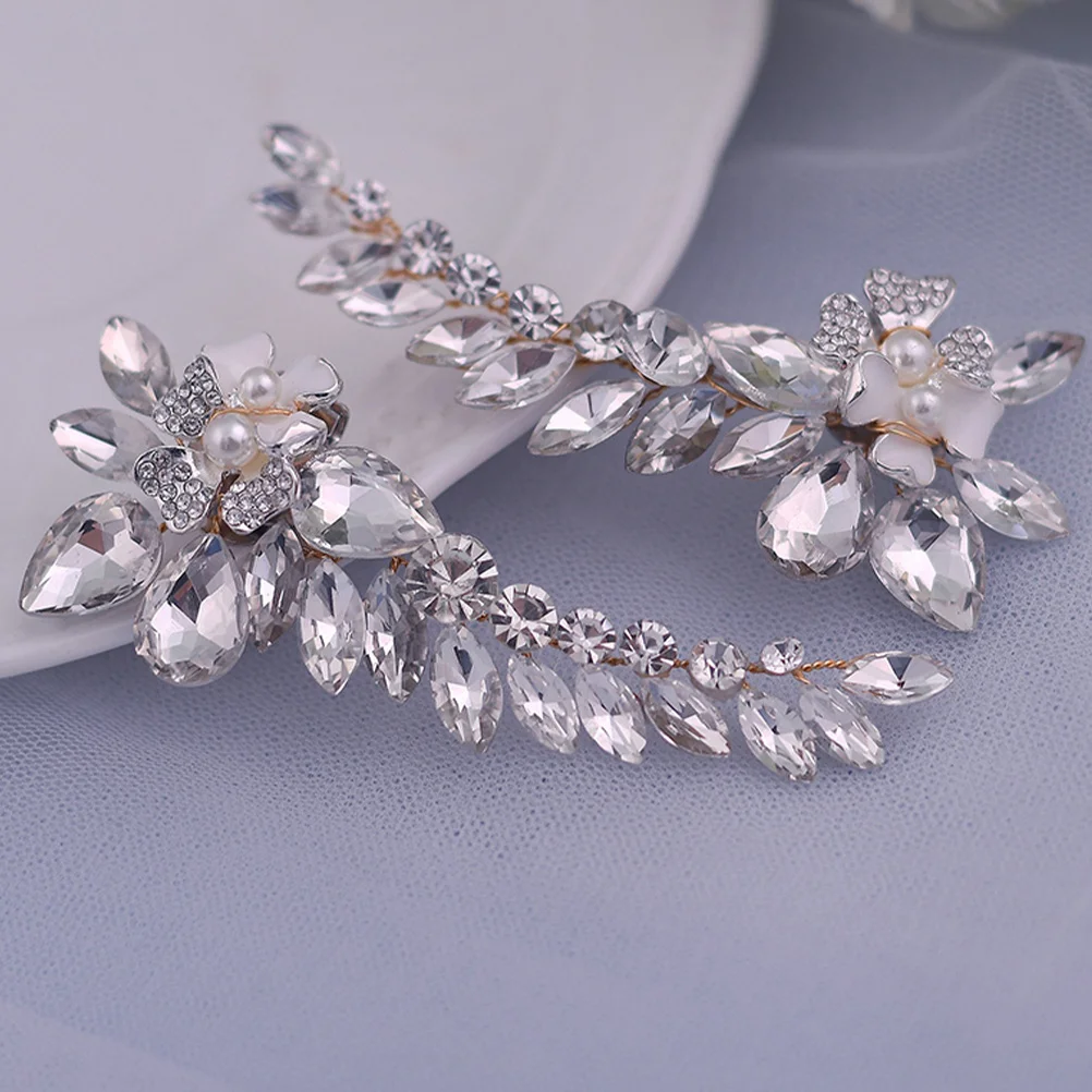 1Pair Pearl Rhinestone Shoes Flower Buckles Detachable Lightweight Removable Wedding Bride Shoe Ornaments DIY Shoe Decoration
1Pair Pearl Rhinestone Shoes Flower Buckles Detachable Lightweight Removable Wedding Bride Shoe Ornaments DIY Shoe Decoration