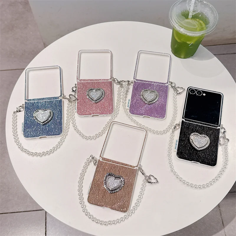 Luxury Glitter Leather Pearl Chain Phone Case For Samsung Galaxy Z Flip 5 6 7 8 Rhinestone Heart Shockproof Fold Cover Girl Gift
Luxury Glitter Leather Pearl Chain Phone Case For Samsung Galaxy Z Flip 5 6 7 8 Rhinestone Heart Shockproof Fold Cover Girl Gift