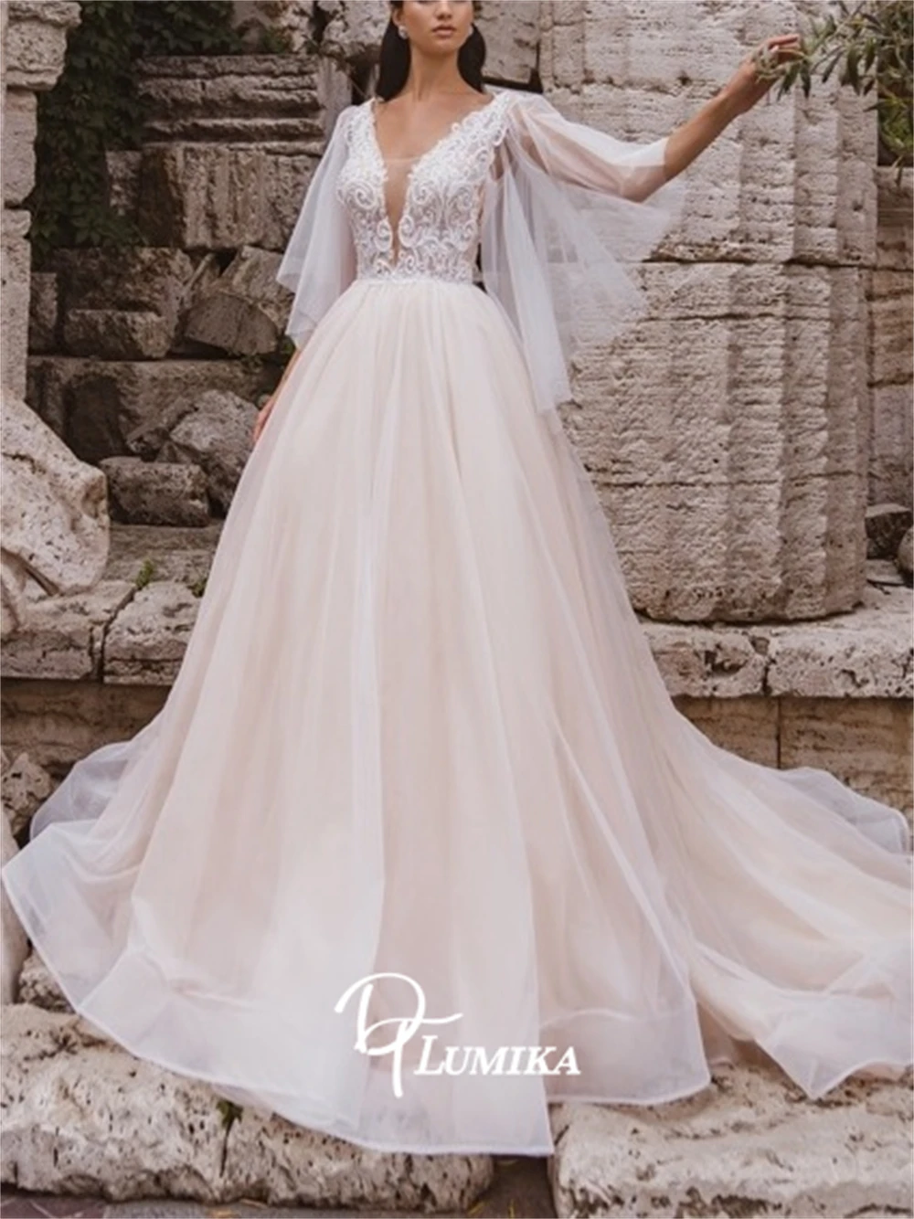 DTLumika Champagne A Line Wedding Dress for Women 2026 Flare Sleeves Deep V Neck Customized Women's Bride Dresses
DTLumika Champagne A Line Wedding Dress for Women 2026 Flare Sleeves Deep V Neck Customized Women's Bride Dresses