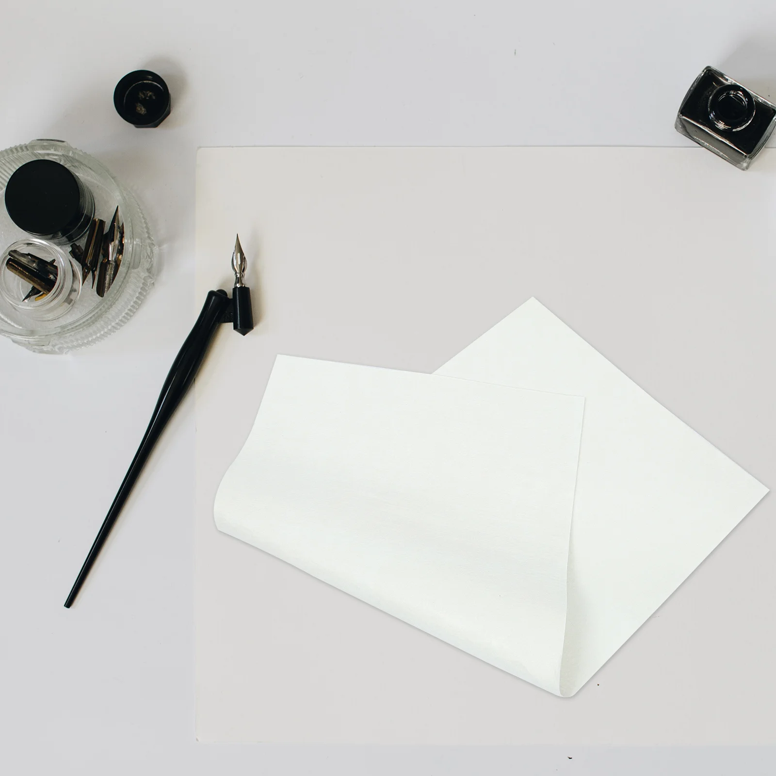 Chinese Calligraphy Felt Mat Lightweight Durable Writing Pad Practical Felt Table Mat for School Office Use Home Writing Pads
Chinese Calligraphy Felt Mat Lightweight Durable Writing Pad Practical Felt Table Mat for School Office Use Home Writing Pads