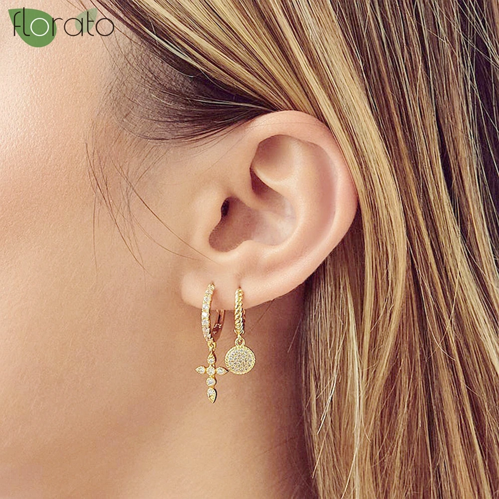 925 Sterling Silver Needle Vintage Cross Gold Earrings for Women Fashion Crystal Hoop Earrings Wedding Luxury Jewelry Gifts
925 Sterling Silver Needle Vintage Cross Gold Earrings for Women Fashion Crystal Hoop Earrings Wedding Luxury Jewelry Gifts
