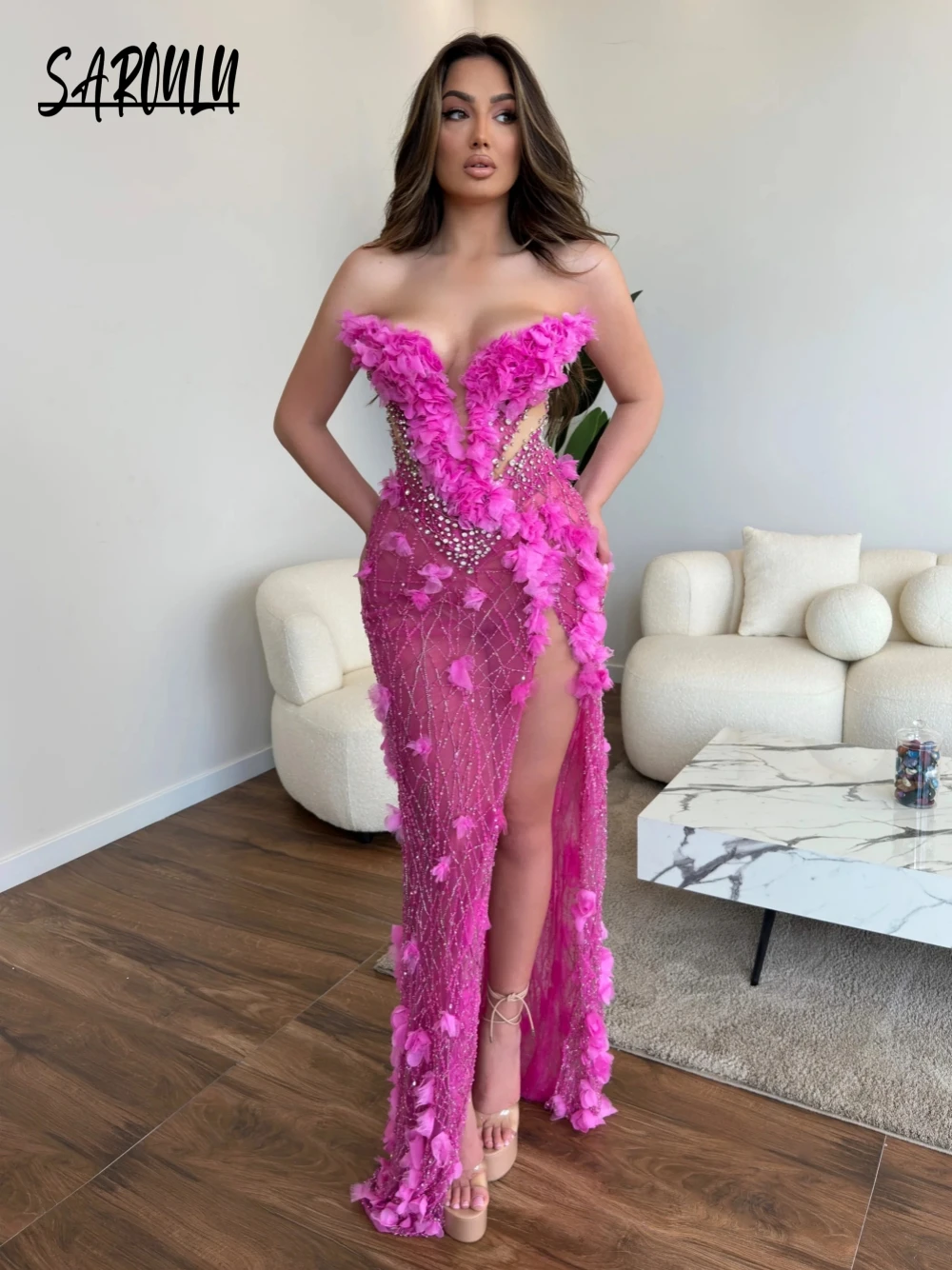 See Through Glamorous Floral Evening Dress Luxurious Crystals Straight Sexy High Slit Formal Party Customized Shiny V Neck Gown
See Through Glamorous Floral Evening Dress Luxurious Crystals Straight Sexy High Slit Formal Party Customized Shiny V Neck Gown