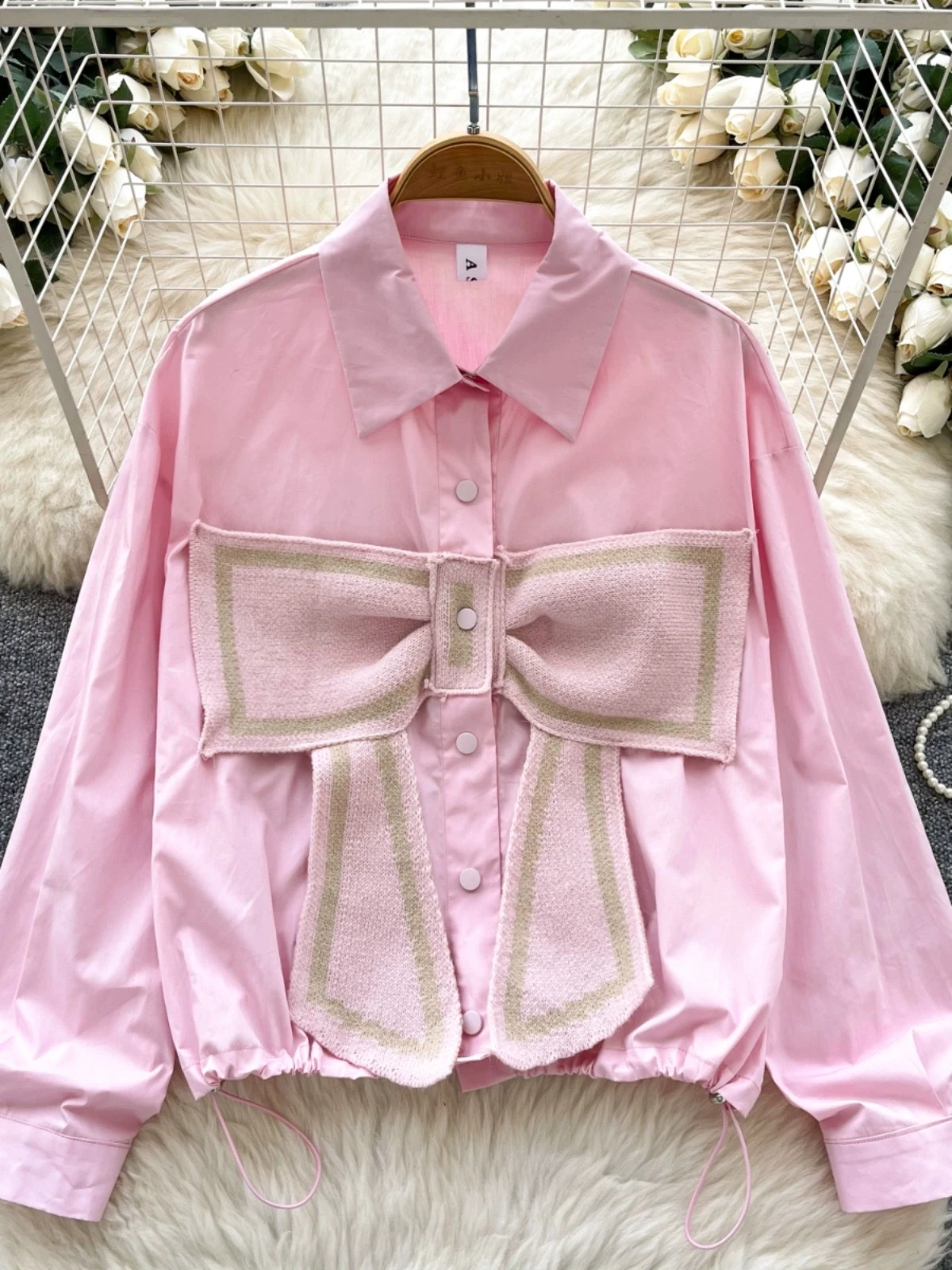 Women Korean Version Fashion Big Bow Decorative Long-sleeved Shirt Female Design Sense Draw Rope Chic Loose Blouse Tops
Women Korean Version Fashion Big Bow Decorative Long-sleeved Shirt Female Design Sense Draw Rope Chic Loose Blouse Tops