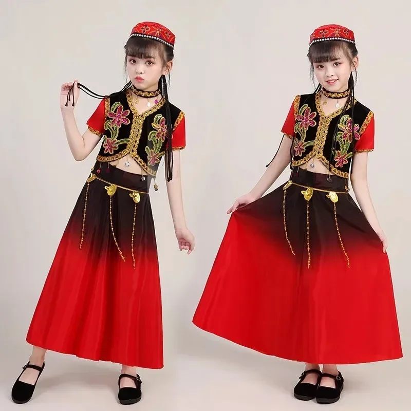 New nationality Children's Xinjiang dance costume Children's swing dress Hui Uyghur boys and girls Uyghur stage costume girls
New nationality Children's Xinjiang dance costume Children's swing dress Hui Uyghur boys and girls Uyghur stage costume girls