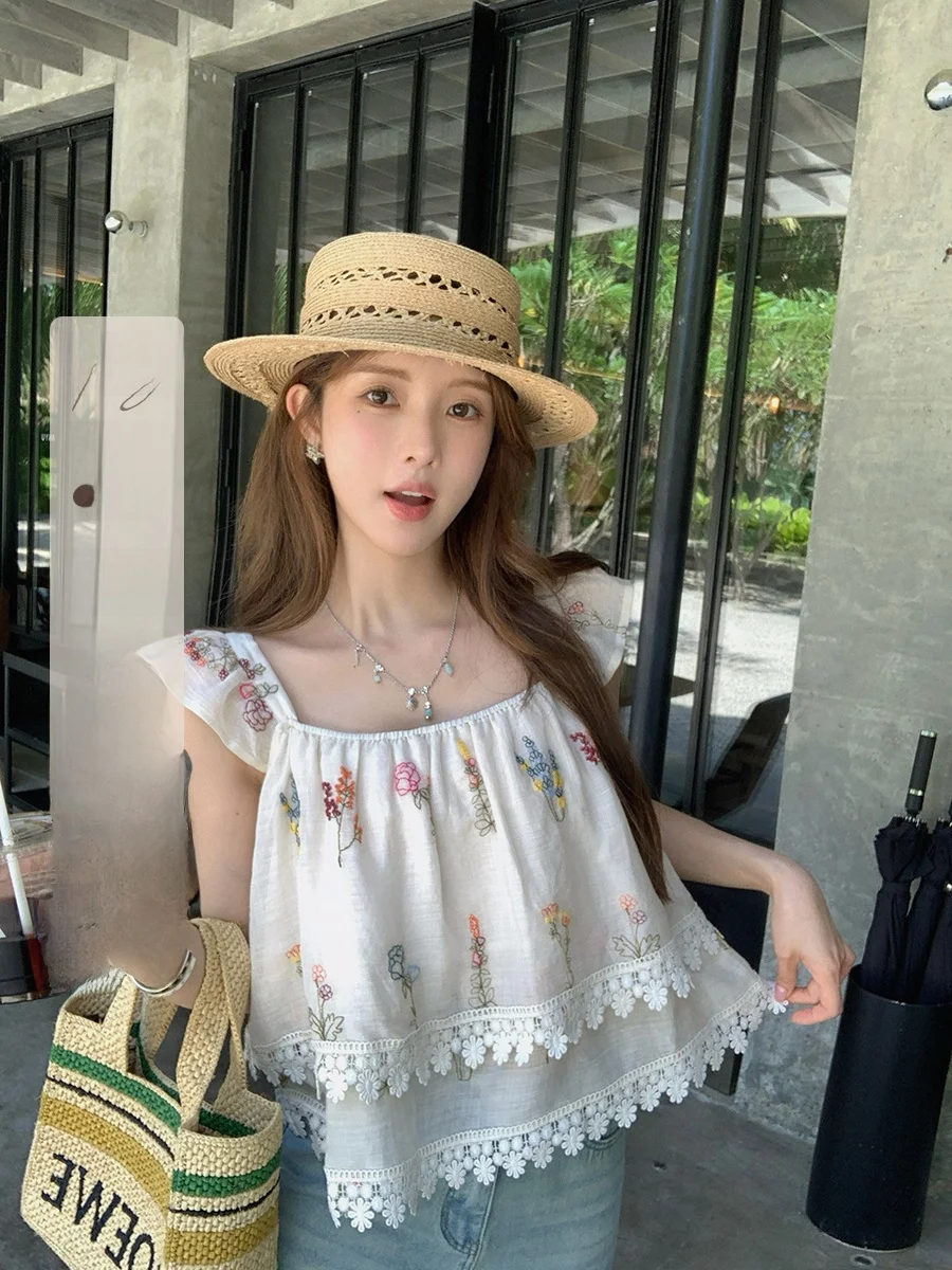 Женский топ Sweet Fene с вышивкой и кружевной отделкой, приятный к телу, летний, из хлопка и льна
Женский топ Sweet Fene с вышивкой и кружевной отделкой, приятный к телу, летний, из хлопка и льна