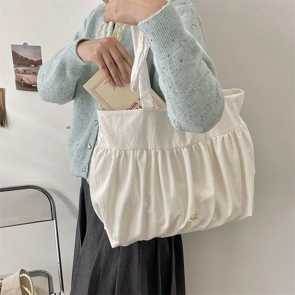 Cute Sweet Canvas Pleated Shoulder Bag Korean Style Polka Dot Cloth Hobo Bag Large Capacity Casual Underarm Bag Shopping
Cute Sweet Canvas Pleated Shoulder Bag Korean Style Polka Dot Cloth Hobo Bag Large Capacity Casual Underarm Bag Shopping