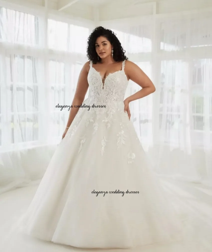 Customized large-sized wedding dress, lace applique, V-neck wedding dress for women Vestido de novia
Customized large-sized wedding dress, lace applique, V-neck wedding dress for women Vestido de novia