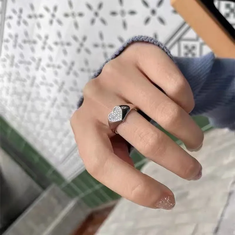 925 Sterling Silver Irregular Heart Wedding Rings For Women Couple Elegant Luxury Quality Jewelry Ladies Gifts Argent 925
925 Sterling Silver Irregular Heart Wedding Rings For Women Couple Elegant Luxury Quality Jewelry Ladies Gifts Argent 925