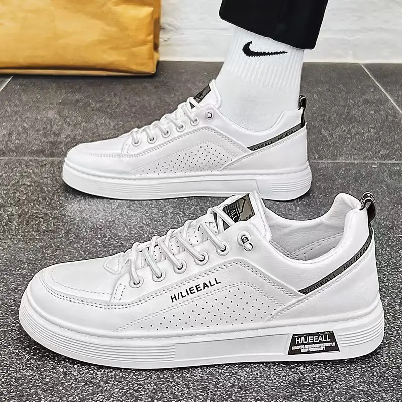Men's Spring Summer New Casual Sports Shoes Soft Sole Non Slip Waterproof Slip On Casual Board Shoes Round Toe Little White Shoe
Men's Spring Summer New Casual Sports Shoes Soft Sole Non Slip Waterproof Slip On Casual Board Shoes Round Toe Little White Shoe