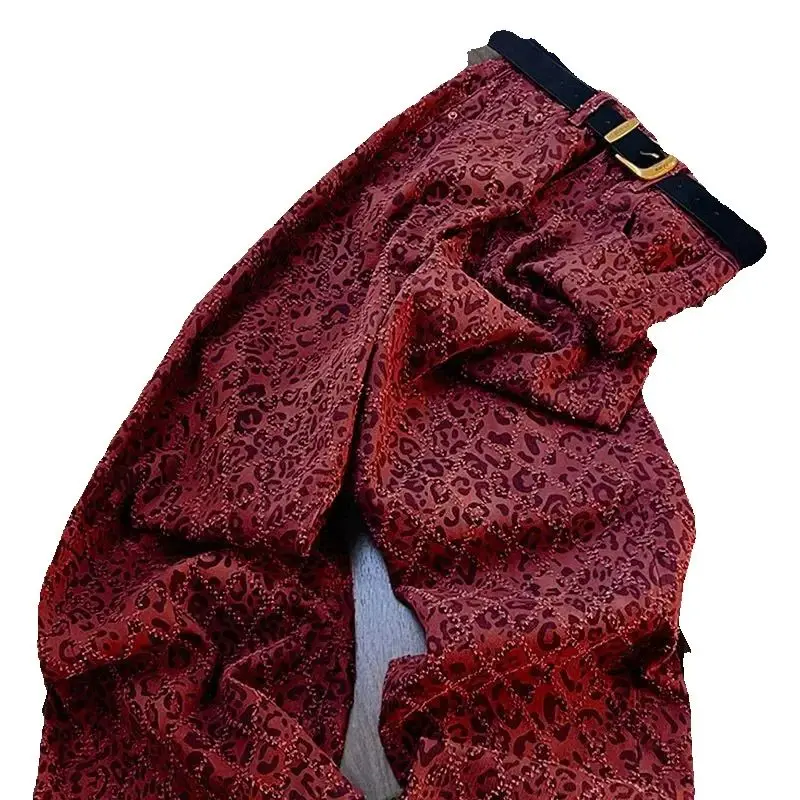 Fashion American High Street Leopard Jeans Female 2025 New Autumn Winter Straight Denim Wide-Leg Pants High-Waisted Trousers
Fashion American High Street Leopard Jeans Female 2025 New Autumn Winter Straight Denim Wide-Leg Pants High-Waisted Trousers