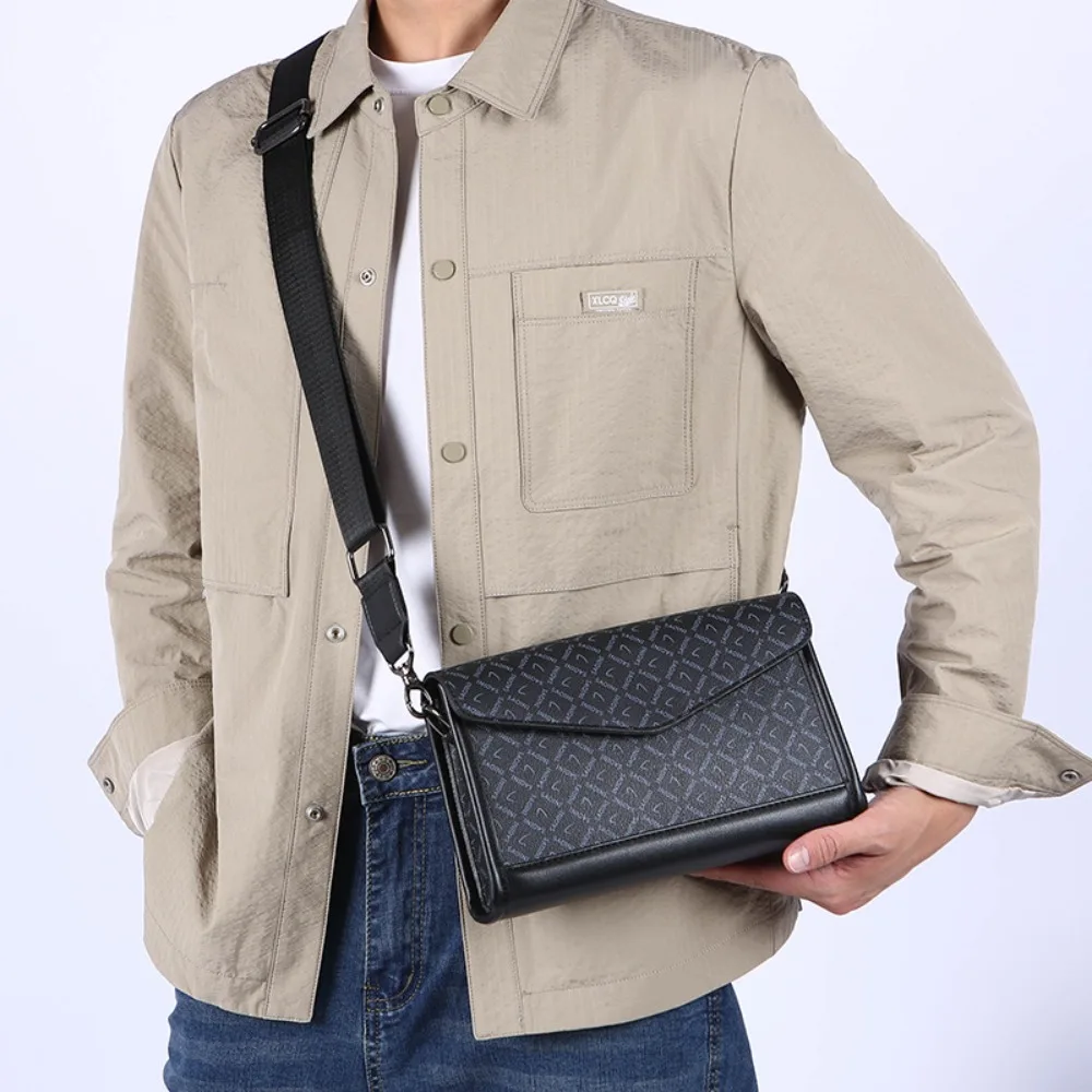New men's plaid shoulder bag trendy messenger bag boys street fashion satchel
New men's plaid shoulder bag trendy messenger bag boys street fashion satchel