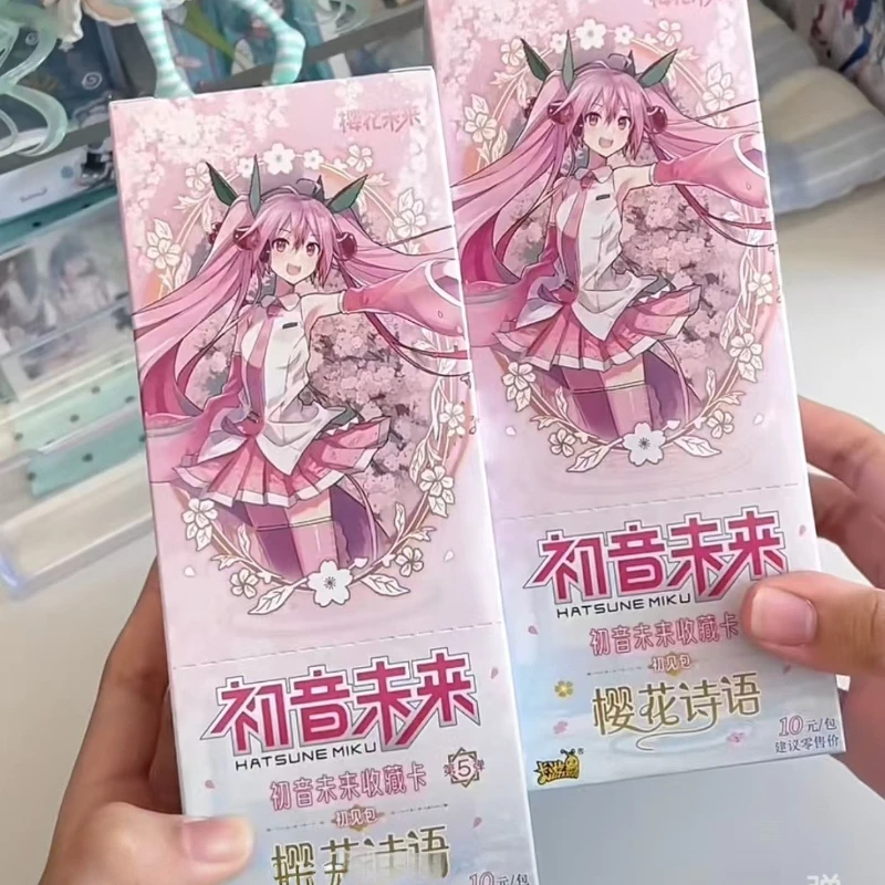 Kayou Official Hatsune Miku Sakura Poetry Chujianbao Cards Anime Game Collection Peripheral Toy Gift
Kayou Official Hatsune Miku Sakura Poetry Chujianbao Cards Anime Game Collection Peripheral Toy Gift