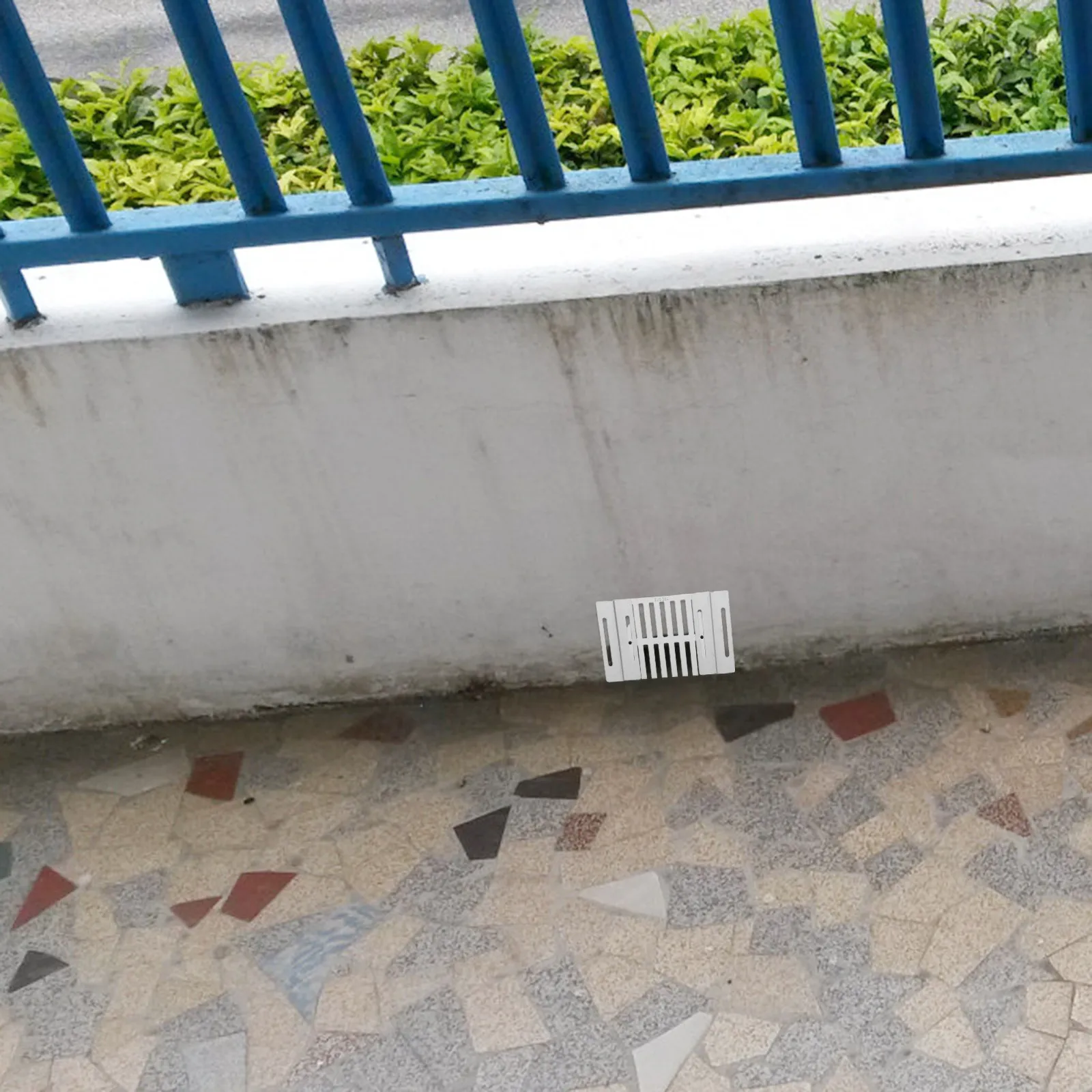Stainless Steel Floor Drain Heavy Duty Outdoor Side Wall Sliding Grate Roof Balcony Drain Cover 10x10cm Weatherproof Filter
Stainless Steel Floor Drain Heavy Duty Outdoor Side Wall Sliding Grate Roof Balcony Drain Cover 10x10cm Weatherproof Filter