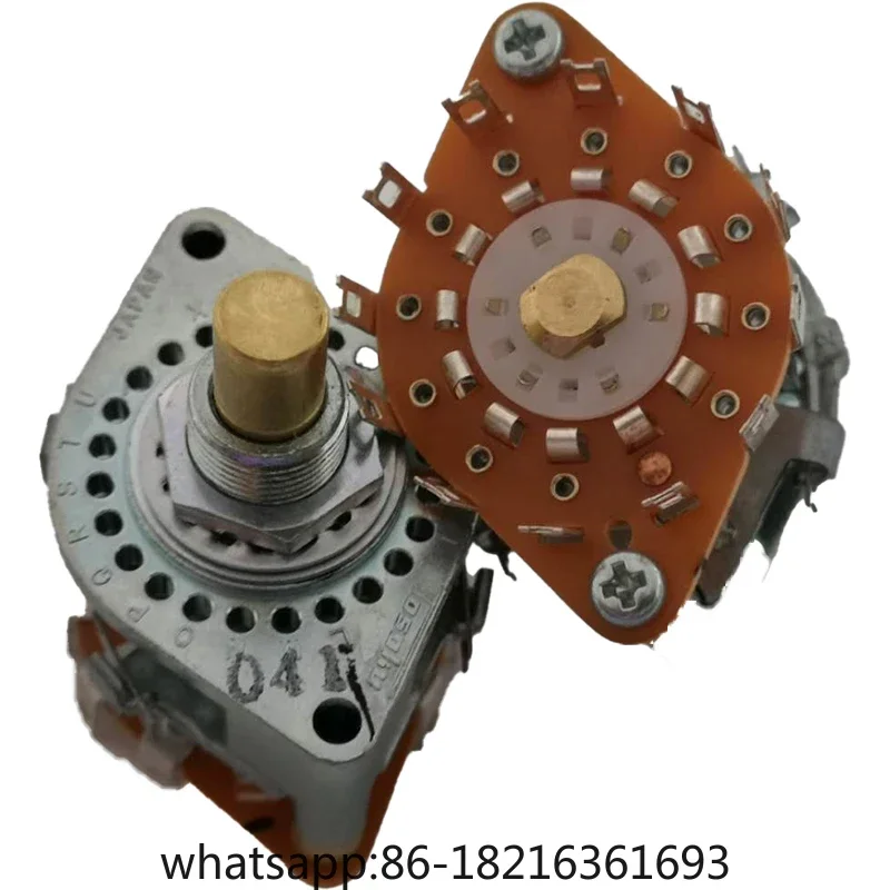 TOSOKU east measuring band switch RS400 fast feed switch of operation panel of machining center
TOSOKU east measuring band switch RS400 fast feed switch of operation panel of machining center