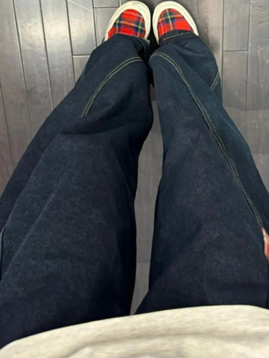 Deep Blue Plaid ket Patchwork Knife Jeans American Retro Vibe Embroidered Loose Straight Leg Casual Autumn Jeans
Deep Blue Plaid ket Patchwork Knife Jeans American Retro Vibe Embroidered Loose Straight Leg Casual Autumn Jeans