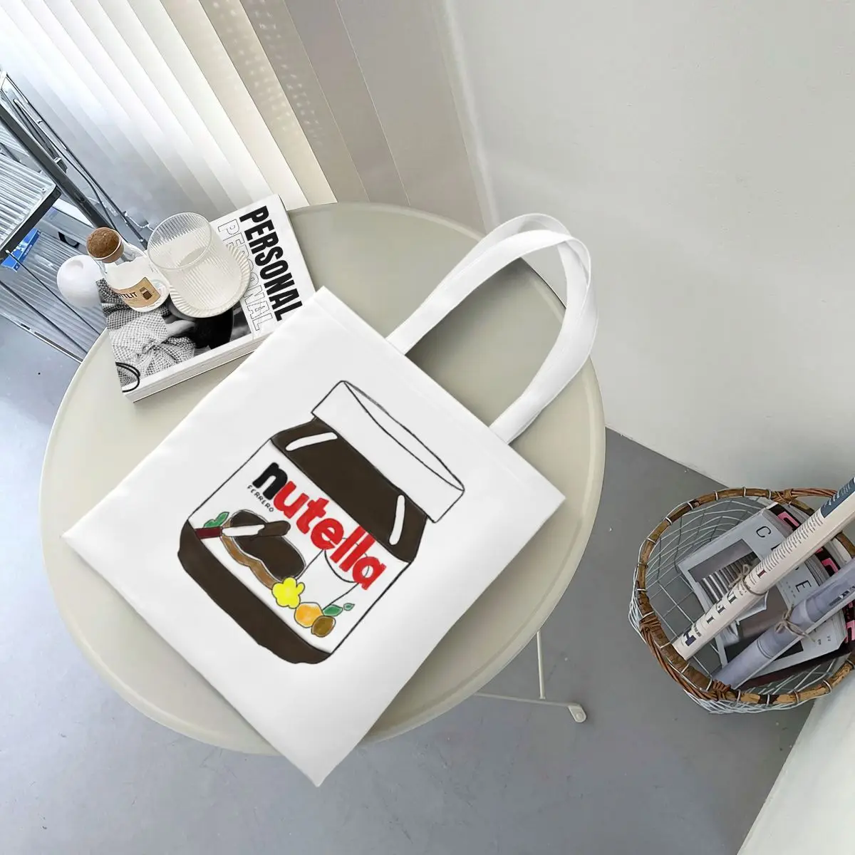 Сумки для покупок Nutella, парусиновая большая сумка, многоразовая женская сумка через плечо, дорожная сумка
Сумки для покупок Nutella, парусиновая большая сумка, многоразовая женская сумка через плечо, дорожная сумка