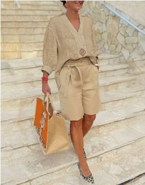 2025 Summer New Cotton And Hemp Women's Fashion Casual Business Set Women's Loose Shirt Large Size Shorts Two Piece Sets
2025 Summer New Cotton And Hemp Women's Fashion Casual Business Set Women's Loose Shirt Large Size Shorts Two Piece Sets