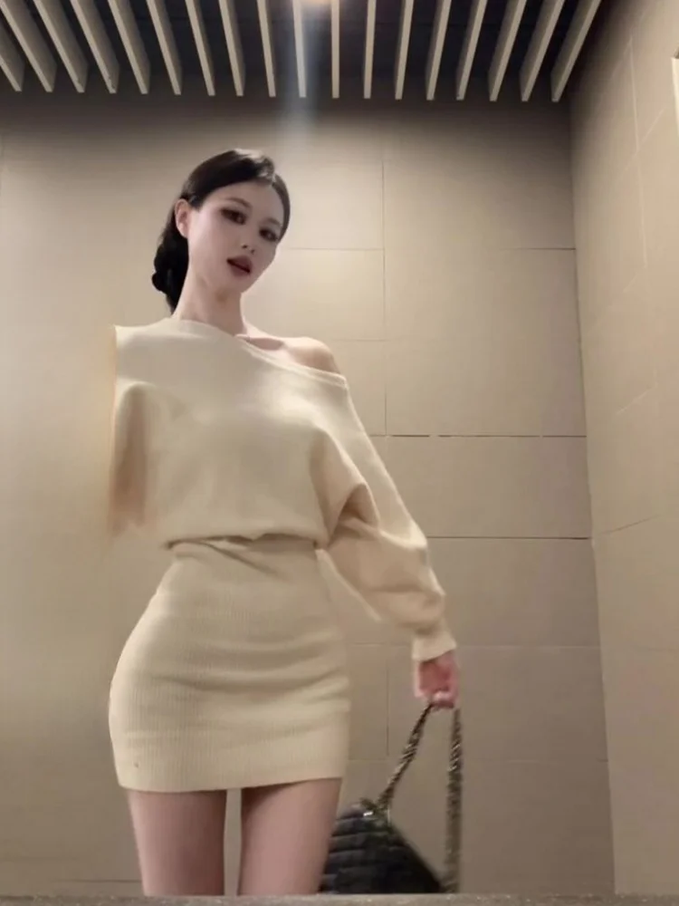 Вязаная облегающая короткая юбка FEMPILOT Ele Dr в бежевом цвете, с запахом, для повседневной носки, осенняя одежда
Вязаная облегающая короткая юбка FEMPILOT Ele Dr в бежевом цвете, с запахом, для повседневной носки, осенняя одежда