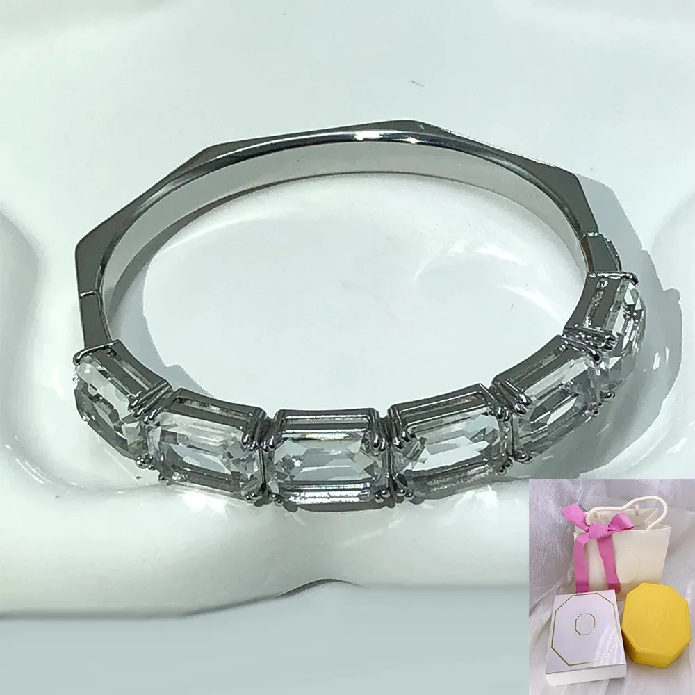 New Fashion Millenia White Crystal Bracelet with Octagonal Cutting, High Quality Women's Accessories, Romantic Jewelry Gift
New Fashion Millenia White Crystal Bracelet with Octagonal Cutting, High Quality Women's Accessories, Romantic Jewelry Gift