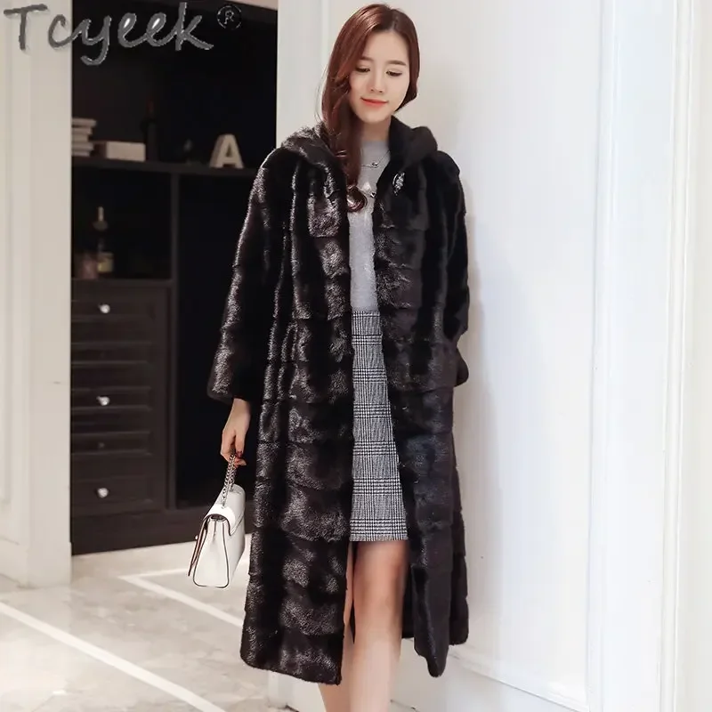 Tcyeek 2023 Elegant Real Fur Jacket Female Mink Winter Warm Hooded Real Fur Coat Long Natural Mink Fur Coats Women Clothing
Tcyeek 2023 Elegant Real Fur Jacket Female Mink Winter Warm Hooded Real Fur Coat Long Natural Mink Fur Coats Women Clothing