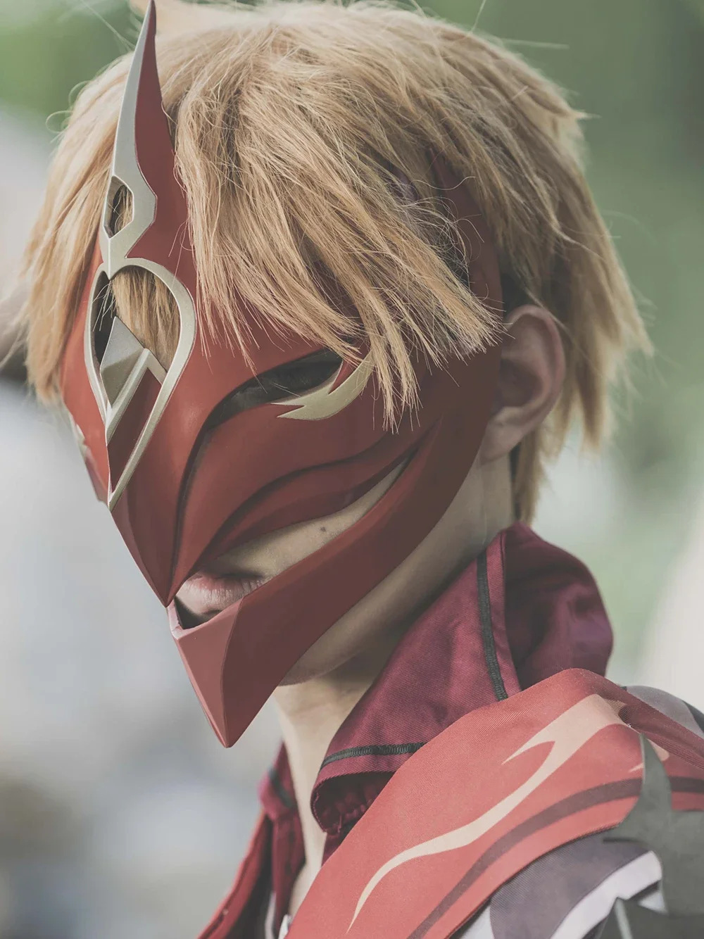 Hot Game Genshin Impact Tartaglia Mask cosplay props for Halloween Carnival Party Events Anime Adult COS Christmas Gift
Hot Game Genshin Impact Tartaglia Mask cosplay props for Halloween Carnival Party Events Anime Adult COS Christmas Gift