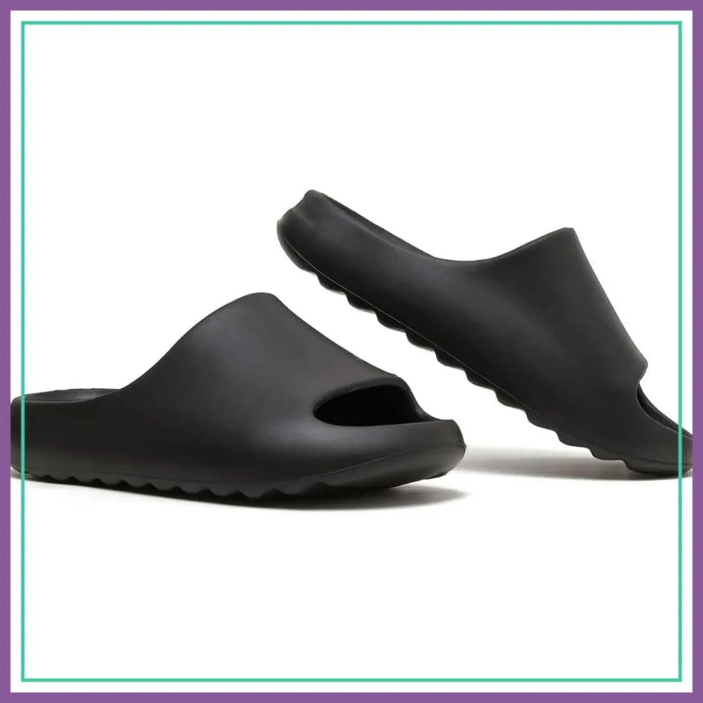 Cloud Slides for Women Men, Non-Slip Quick Drying Lightweight Platform Slippers, Thick Sole Open Toe Sandals for Indoor Outdoor
Cloud Slides for Women Men, Non-Slip Quick Drying Lightweight Platform Slippers, Thick Sole Open Toe Sandals for Indoor Outdoor