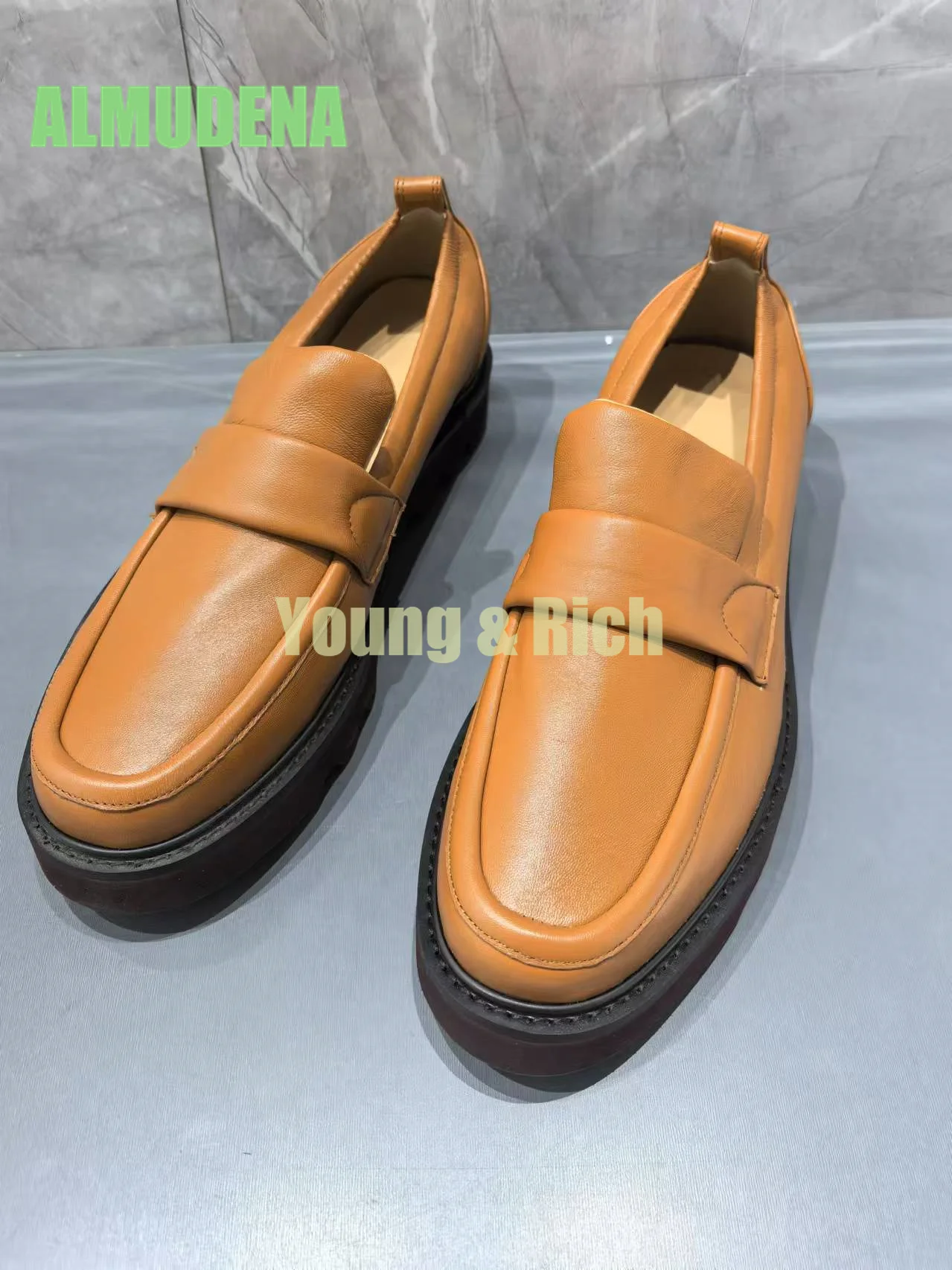 Yellow Luxury Leather Men's Fashionable Loafers Comfortable Formal Wear Thick Soled Casual Business Formal Wear Shoes
Yellow Luxury Leather Men's Fashionable Loafers Comfortable Formal Wear Thick Soled Casual Business Formal Wear Shoes