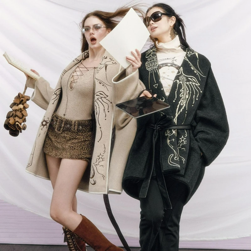 Heavy Industry Embroidered Bathrobe Double-sided Tweed Coat for Women 2026 Autumn New Style Fashionable Elegant Thick Warm Coats
Heavy Industry Embroidered Bathrobe Double-sided Tweed Coat for Women 2026 Autumn New Style Fashionable Elegant Thick Warm Coats