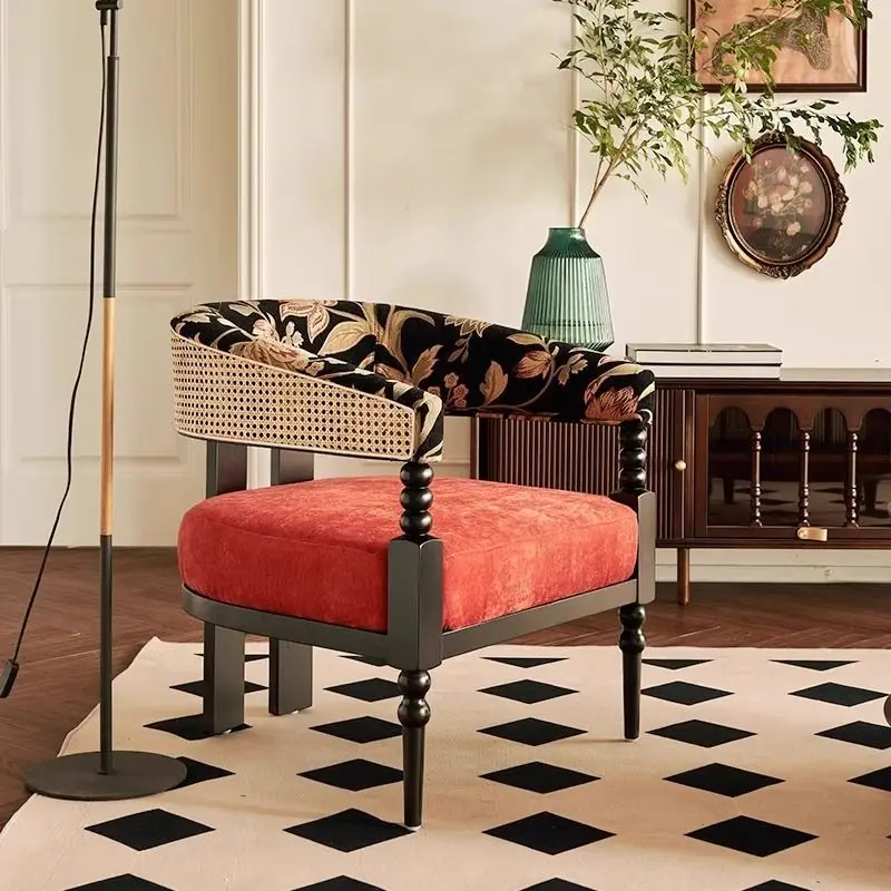 Одиночные дизайнерские стулья для гостиной, скандинавские удобные стулья для отдыха, современная квартира, стулья для гостиной, балкон, мебель Muebles Para Hogar
Одиночные дизайнерские стулья для гостиной, скандинавские удобные стулья для отдыха, современная квартира, стулья для гостиной, балкон, мебель Muebles Para Hogar