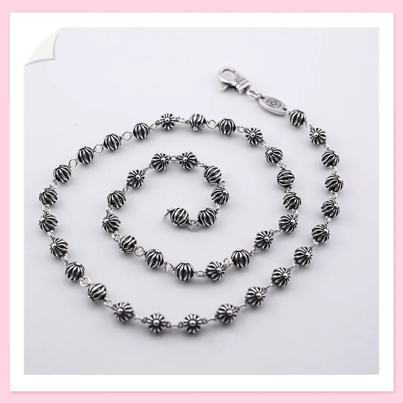 Новое ожерелье Tide Play с крестом и цветами, персонализированное, в стиле хип-хоп, универсальное, простое, унисекс, аксессуар
Новое ожерелье Tide Play с крестом и цветами, персонализированное, в стиле хип-хоп, универсальное, простое, унисекс, аксессуар