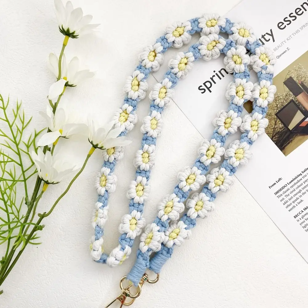 Handmade Daisy Flower Macrame Keychain Cute Braided Bohemian Key Fob Strap Cotton Rope Creative Bags Handle Chain for Women
Handmade Daisy Flower Macrame Keychain Cute Braided Bohemian Key Fob Strap Cotton Rope Creative Bags Handle Chain for Women