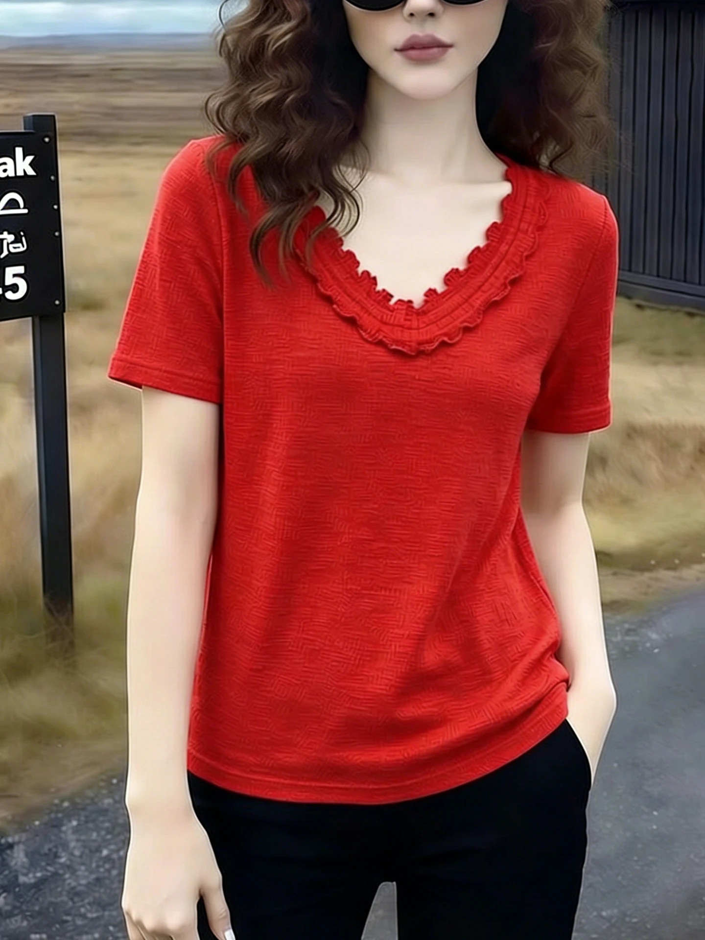Slimming V-Neck T-Shirt Wooden Summer Fashion Loose Short Sleeve Overhead Small Shirt Elegant Style Casual Loose Fit Top
Slimming V-Neck T-Shirt Wooden Summer Fashion Loose Short Sleeve Overhead Small Shirt Elegant Style Casual Loose Fit Top