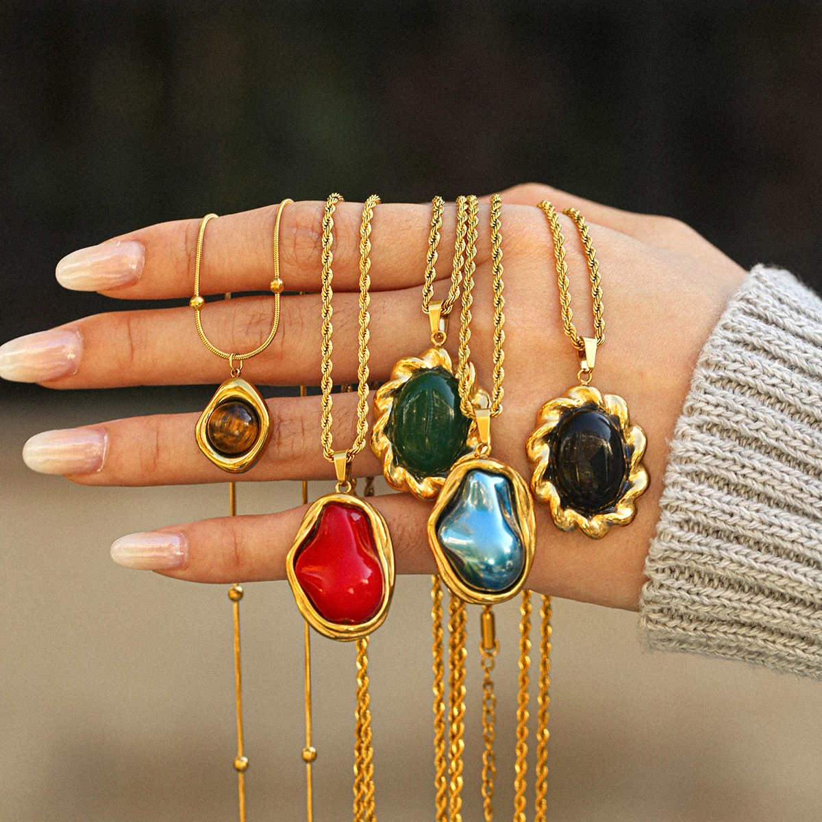 Women's Retro Oval Rock And Oval Zirconia 18k Gold Plated Gothic Stainless Steel Chain Waterproof Necklace Jewelry Gift
Women's Retro Oval Rock And Oval Zirconia 18k Gold Plated Gothic Stainless Steel Chain Waterproof Necklace Jewelry Gift