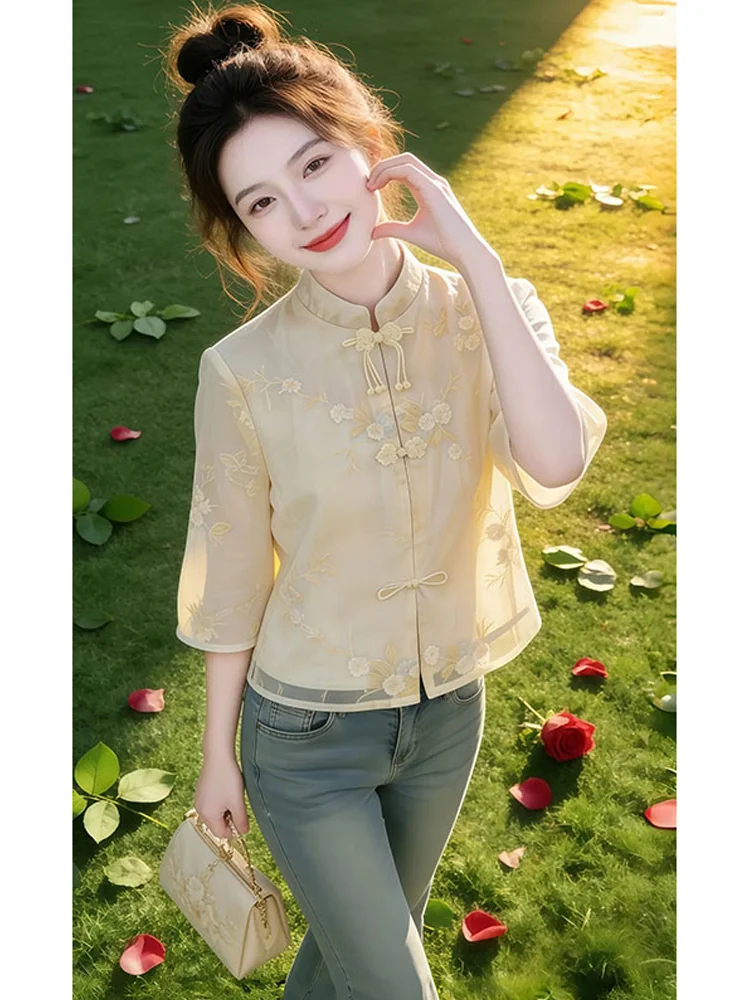 New Chinese Style Embroidered Short Shirt Women's Summer 2026 Seven-Quarter Sleeve Stand Collar Button-Up Top Casual Loose Fit
New Chinese Style Embroidered Short Shirt Women's Summer 2026 Seven-Quarter Sleeve Stand Collar Button-Up Top Casual Loose Fit
