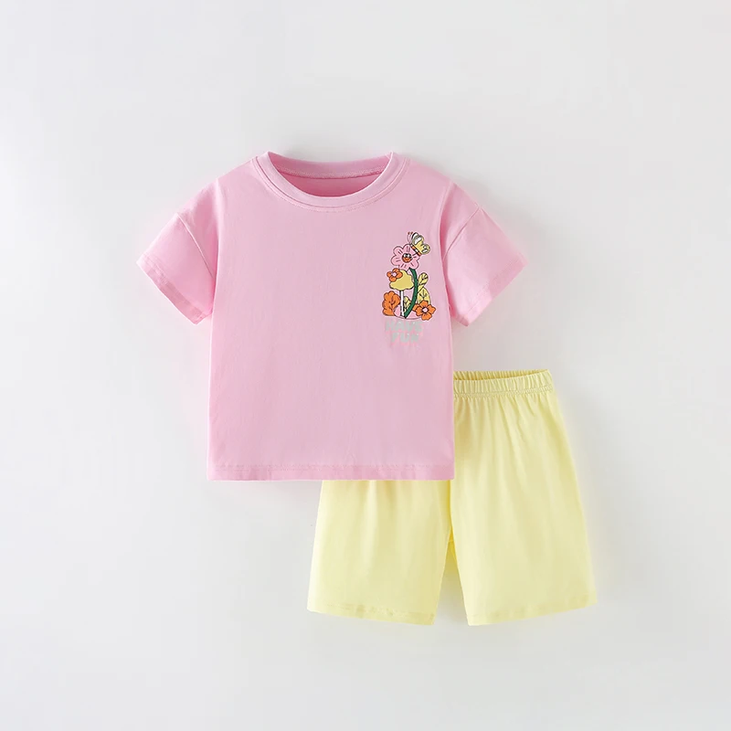 Malwee summer new girls' cotton set, European and American cartoon flower solid color round neck short sleeved cute little girl
Malwee summer new girls' cotton set, European and American cartoon flower solid color round neck short sleeved cute little girl
