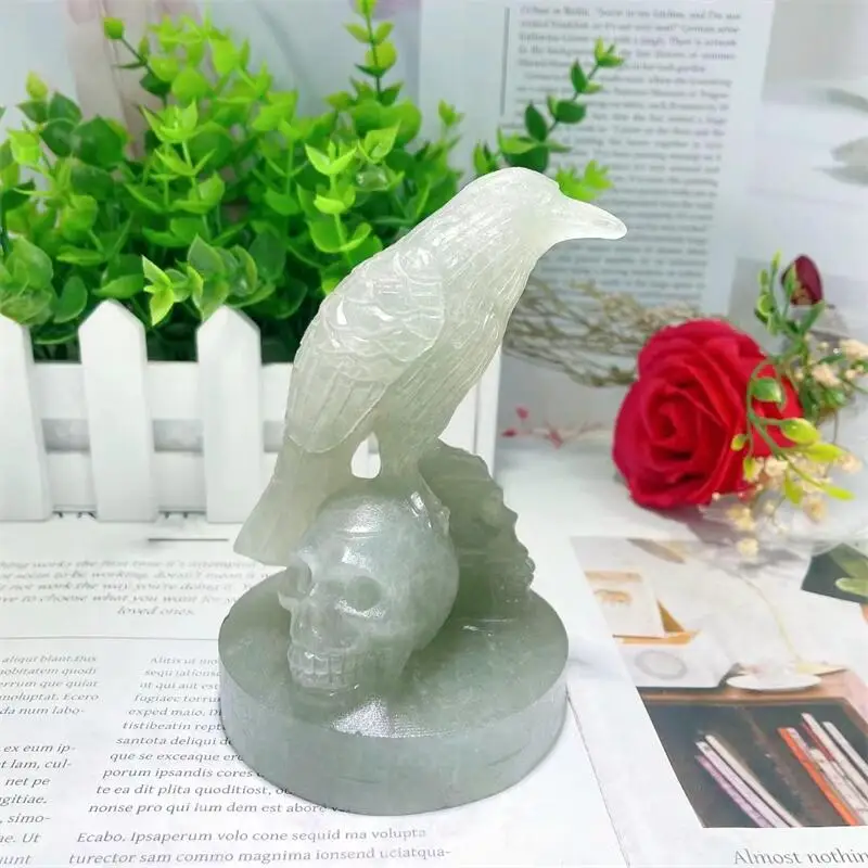 Natural Crystal Animal Hand-Carved Strawberry Crystal Bird Skulls Stone Pendant Mineral Quartz Ornament
Natural Crystal Animal Hand-Carved Strawberry Crystal Bird Skulls Stone Pendant Mineral Quartz Ornament