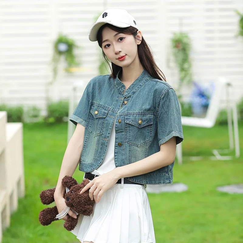 Summer Women New Stand-up Collar Casual Fashion Versatile Design Denim Thin Short-sleeved Top Coats
Summer Women New Stand-up Collar Casual Fashion Versatile Design Denim Thin Short-sleeved Top Coats