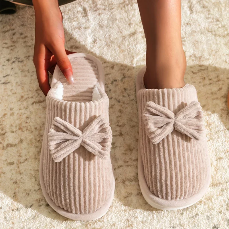 Fashion Women's Bow Slippers Fall/Winter Indoor Bedroom Floor Lightweight and Comfortable&Soft Warm Slippers for Home
Fashion Women's Bow Slippers Fall/Winter Indoor Bedroom Floor Lightweight and Comfortable&Soft Warm Slippers for Home